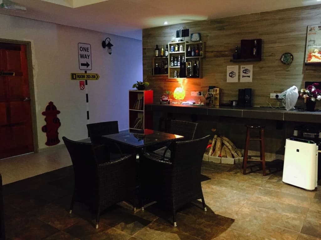 91 Street Boutique Inn - photo 18