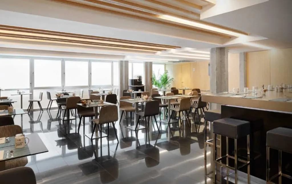 Dorma Plaza Catalunya - photo 19