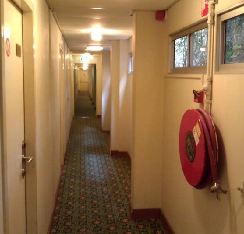Hostel Bargain Toko - photo 10