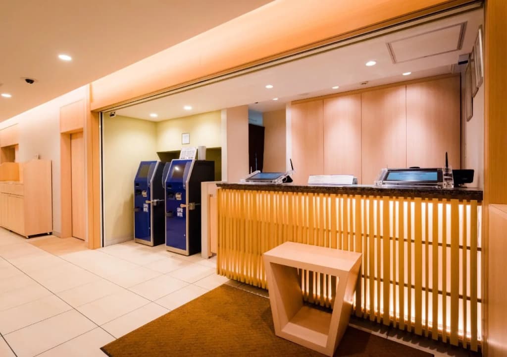 Smile Hotel Osaka Tennoji - photo 16