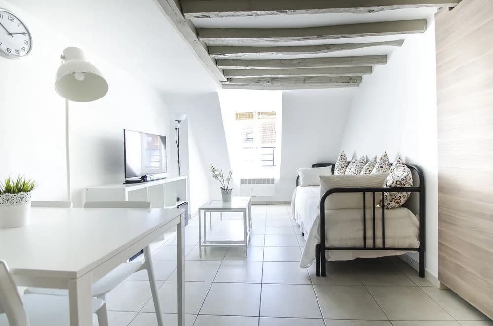Luxury Apartment in Paris - République - photo 32