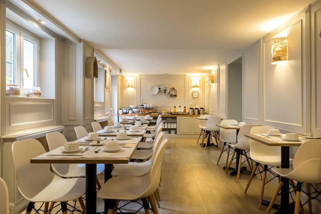 Hotel Montcalm - photo 24