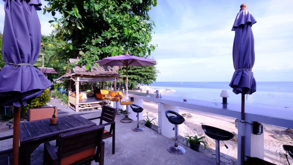 Chill Inn Beach Cafe & Hostel - photo 6
