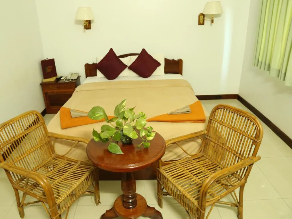 Mom's Guesthouse - photo 22