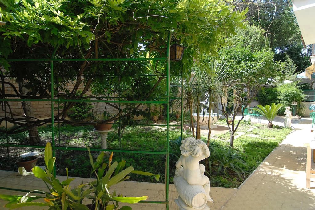 Tiburtina Garden - photo 13