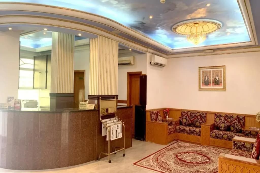 Super OYO 151 Manam 2 Hotel Apartment - photo 2