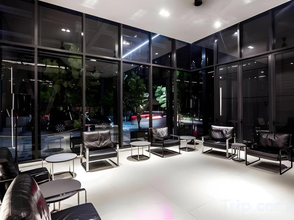 Expressionz Professional Suites by G Suites - photo 20