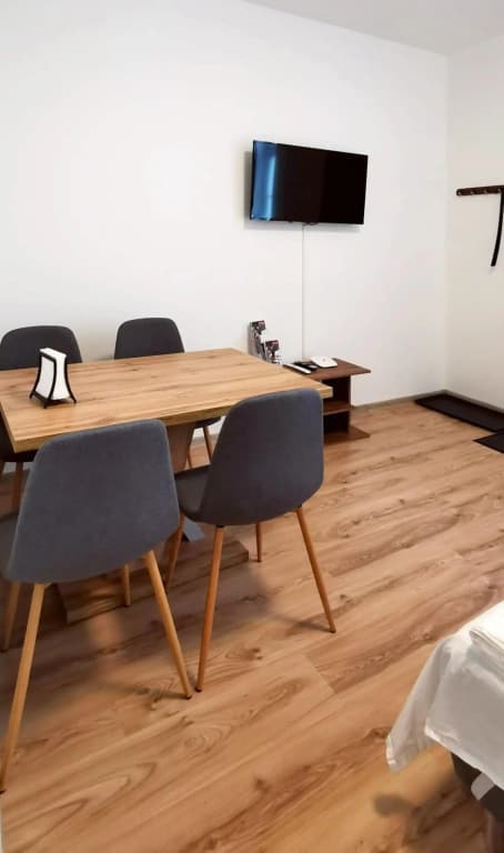 Bacher Apartment - photo 9