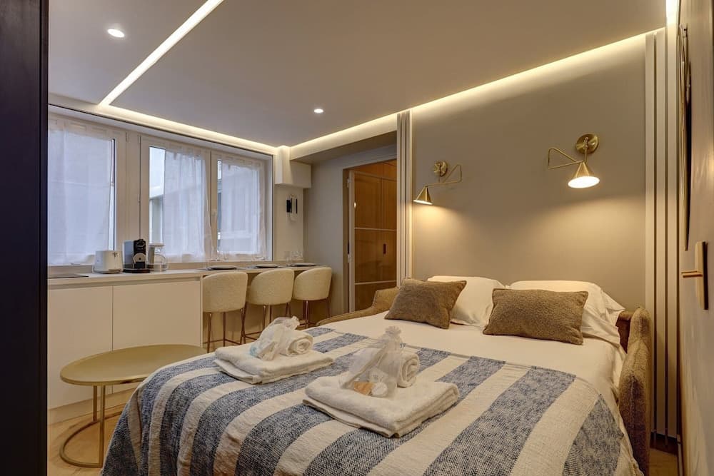 Superb AC Apartment Champs de Mars Eiffel Tower - photo 7