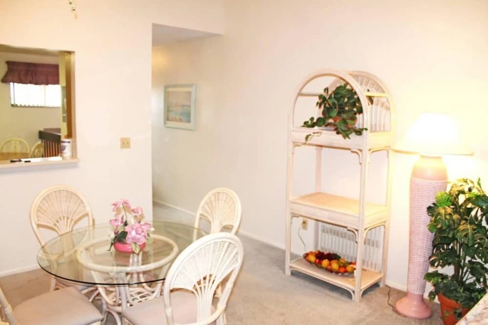 Clubview Holiday Condo - photo 10