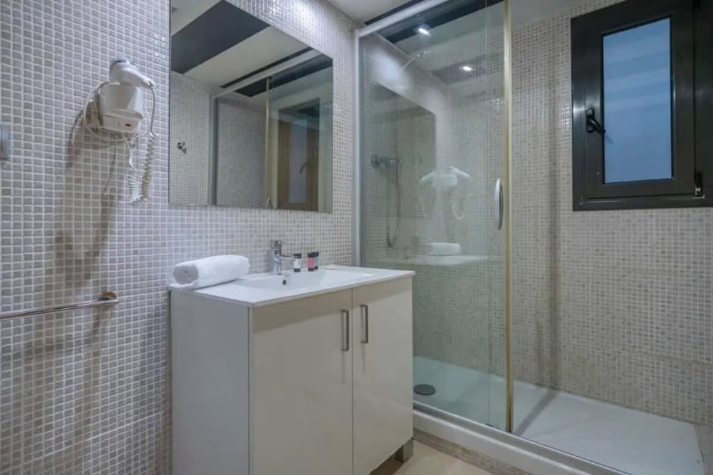Modern and bright apartment in Eixample 2-2 - photo 3