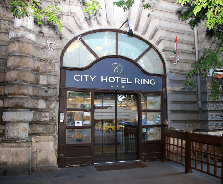 City Hotel Ring - main photo