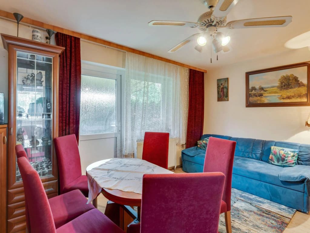 Lively Holiday Home in Wien With Private Garden - photo 1