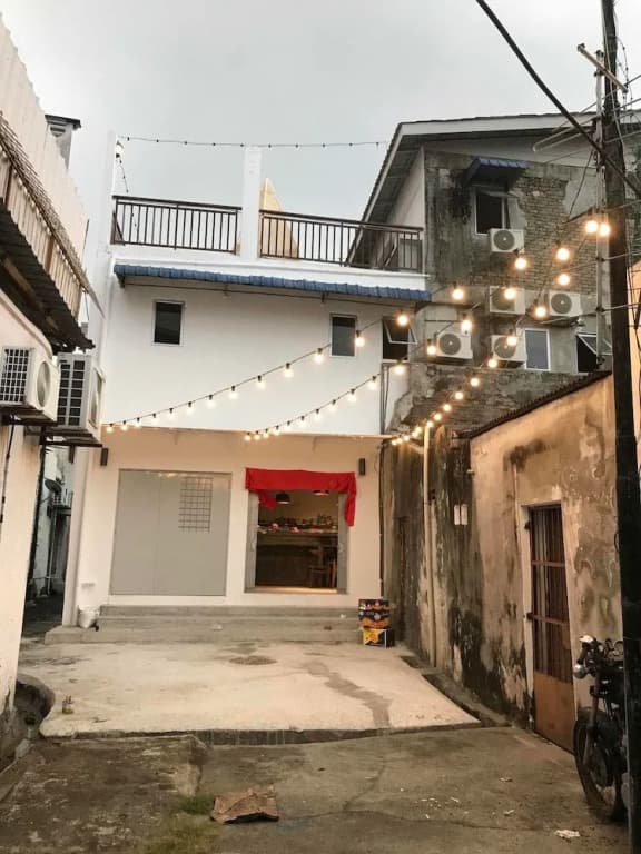 Rainbow Guesthouse - main photo