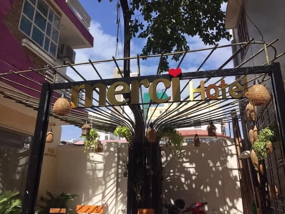 Merci Hotel - photo 8