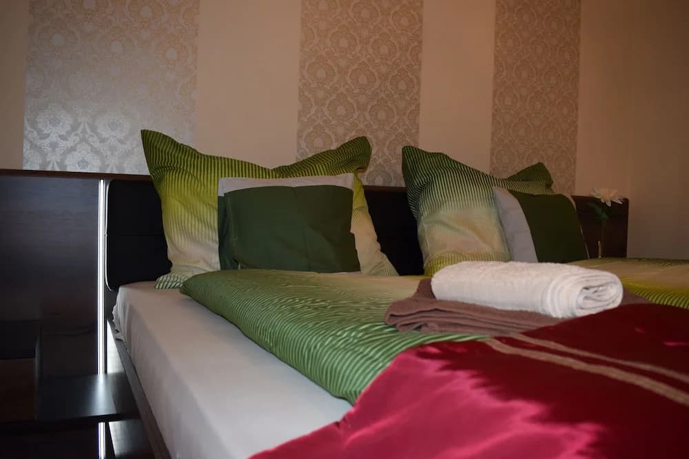 Orient Deluxe Apartments - photo 6