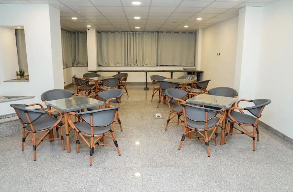Royal city hotel - photo 14