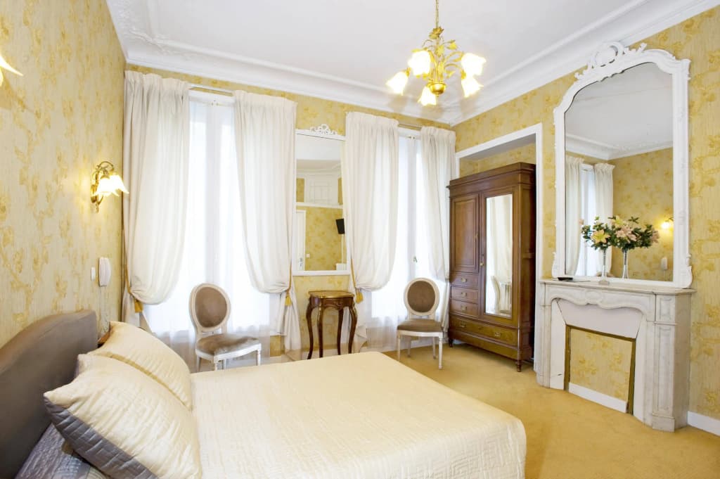 Hotel La Canopee - photo 4