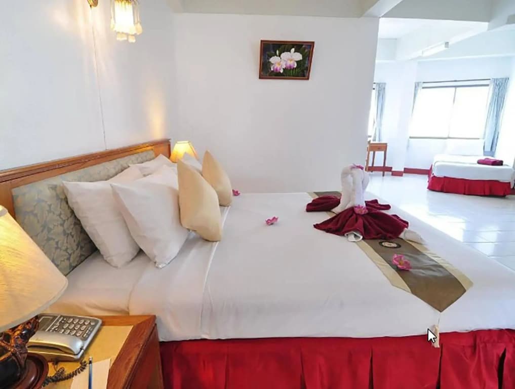 Top North Hotel - photo 5