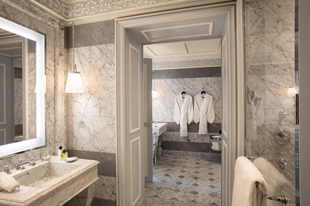 La Reserve Paris Hotel and Spa - photo 32