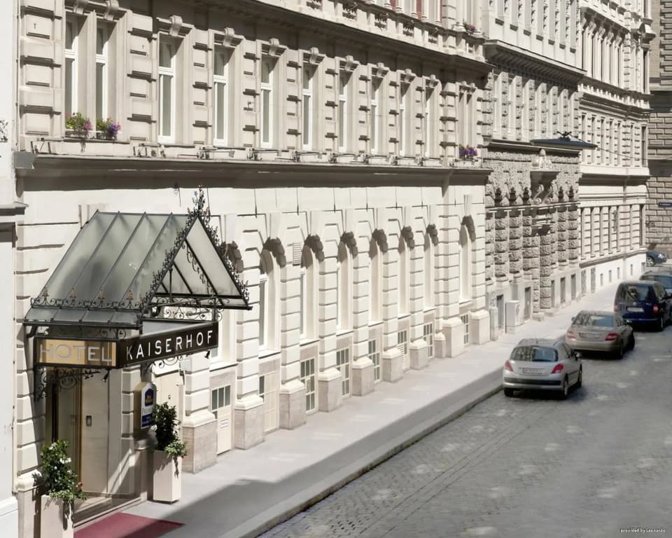 Hotel Kaiserhof Wien - photo 1
