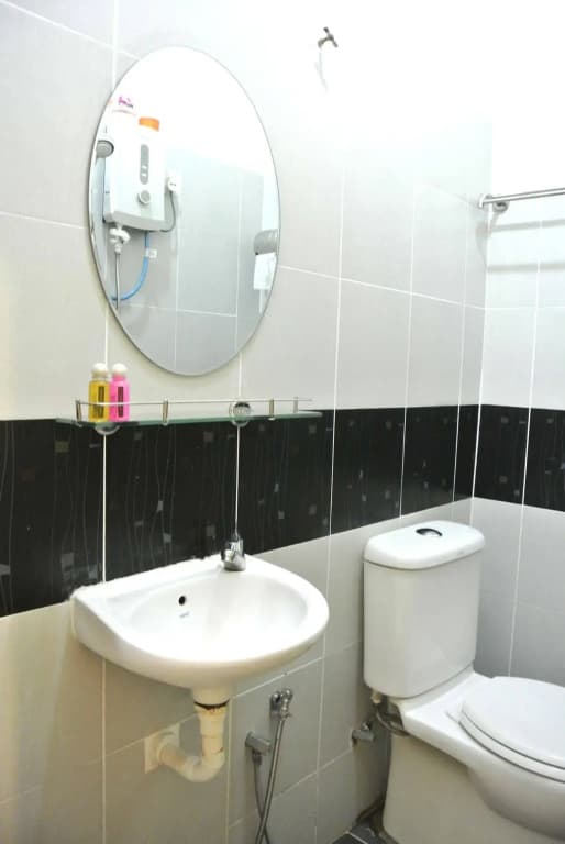 Paradise Inn - photo 9