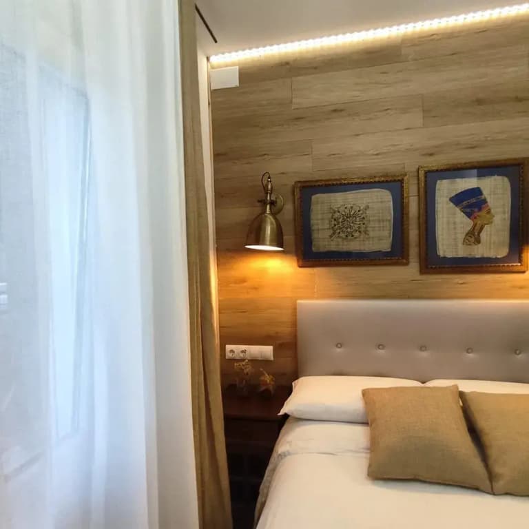 Studios Or Private Rooms - photo 4