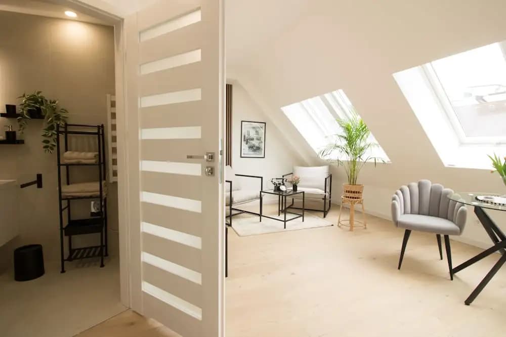 Stylish & Modern Apartment - photo 10