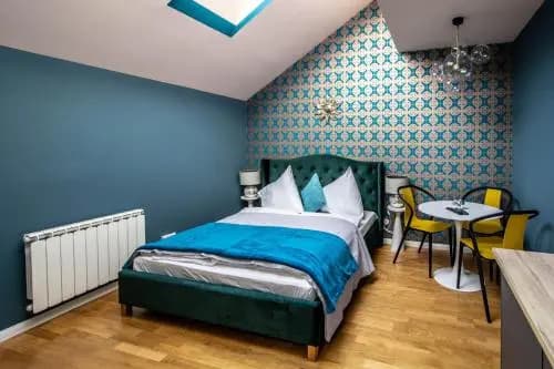 Bourgeois Apartment in Cultural Heritage Building by Ruterra - photo 3