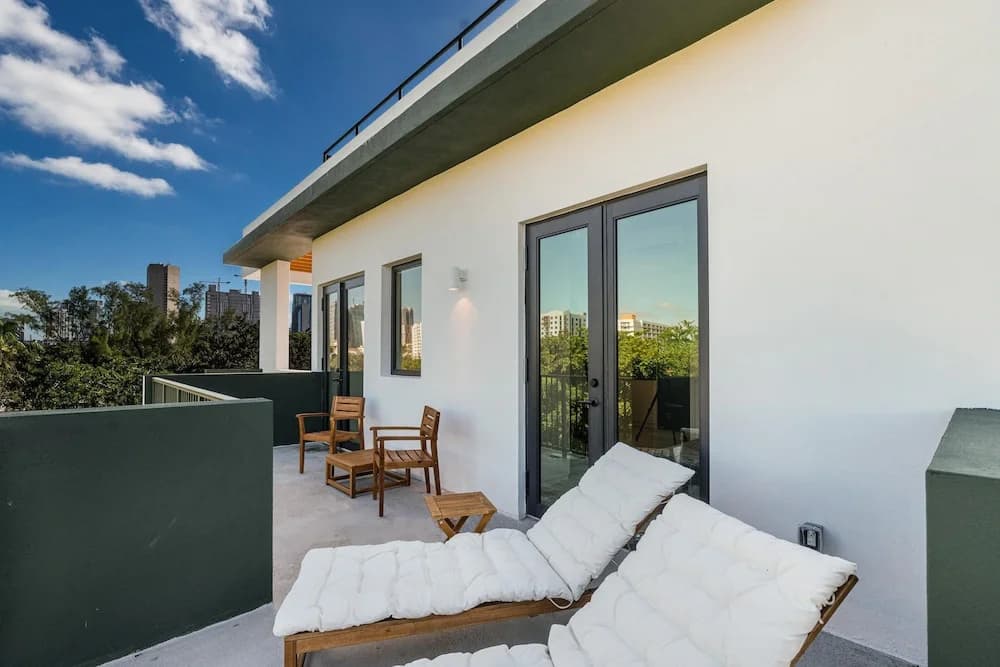 Olive Apartments - photo 6