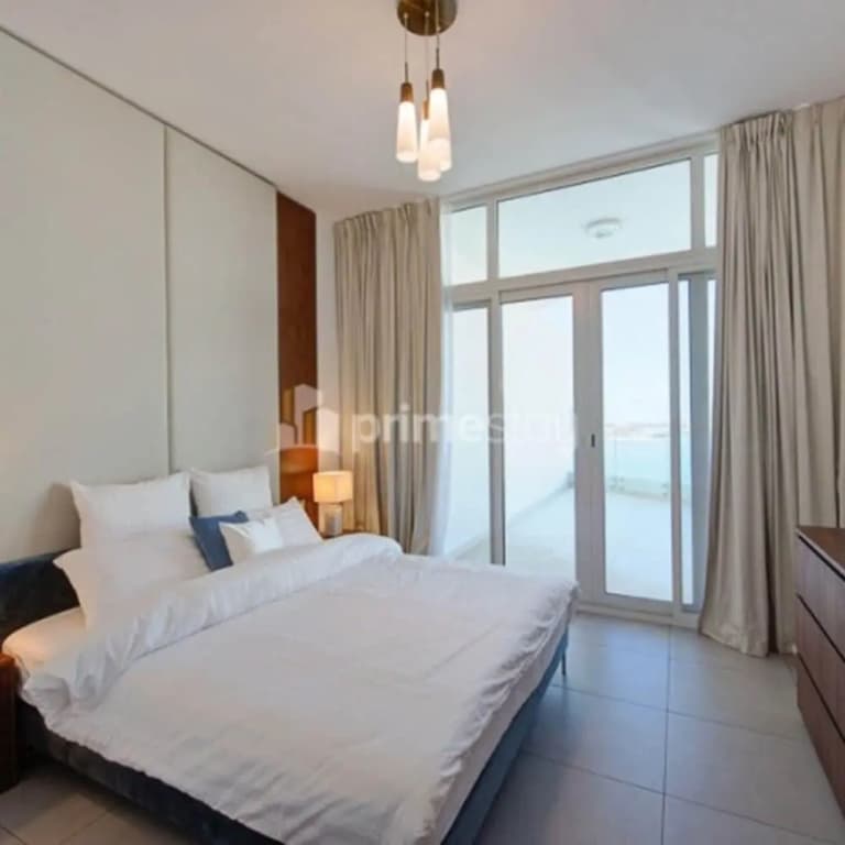 Royal Bay - 1Br - main photo