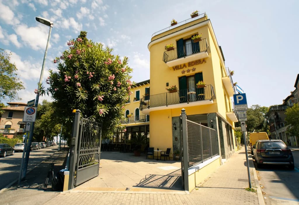 Hotel Villa Edera - photo 1