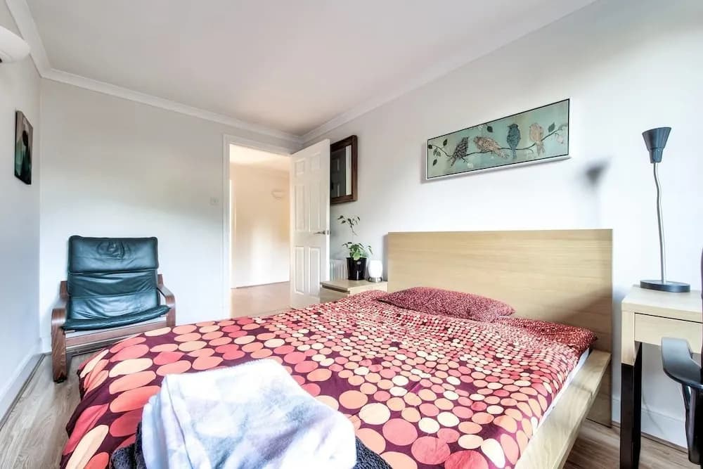 Comfortable Apartment Next To Holyrood Park - photo 5