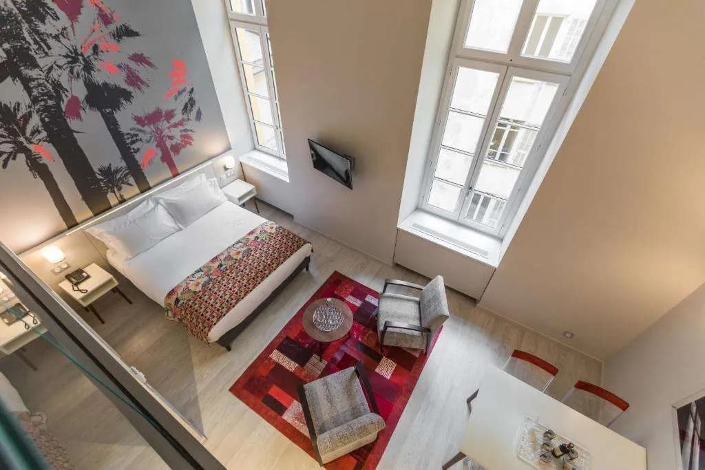 Palais Saleya Apartment & Suite - photo 16