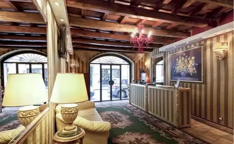 Relais Group Palace - photo 6