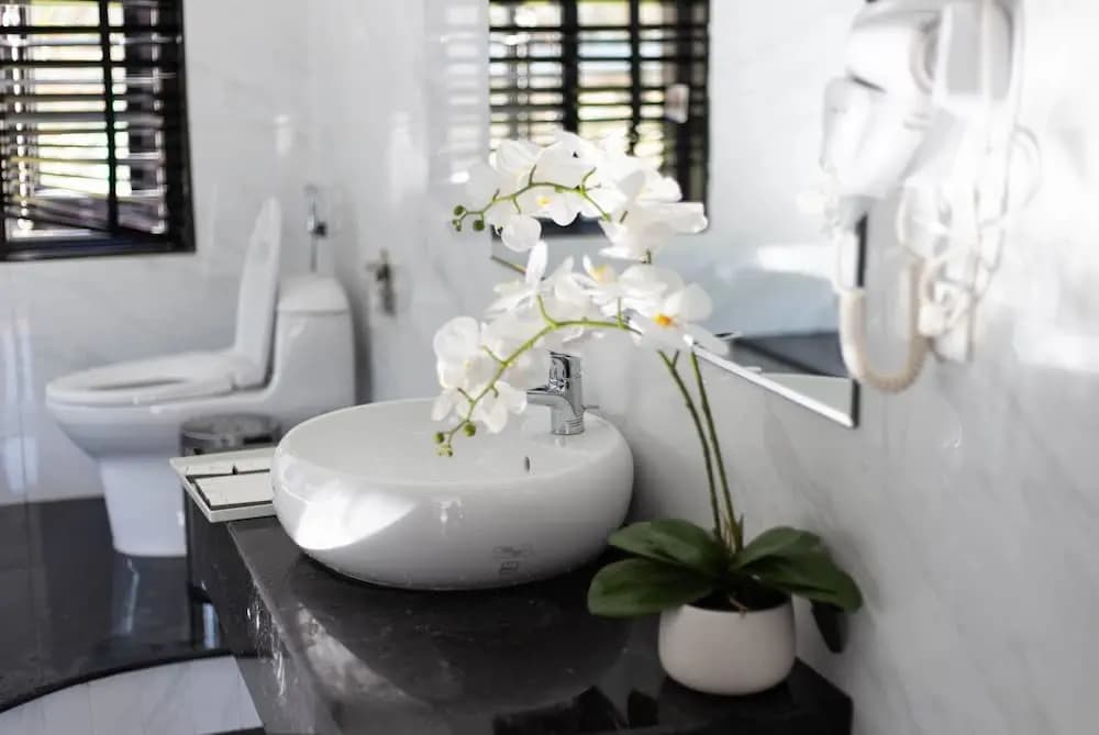 Oreka Homestay Halong - photo 9