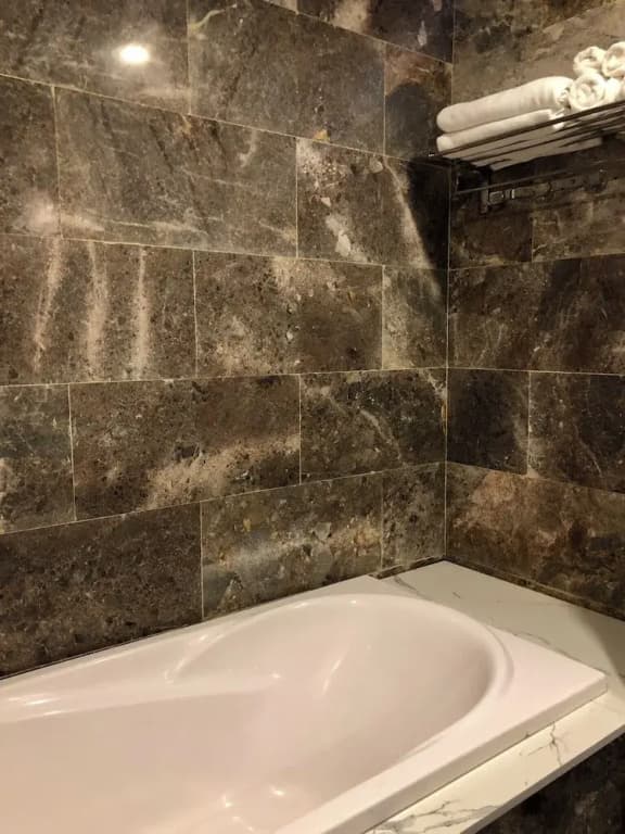 Ruby Luxury Apartment Van Phuc - photo 26