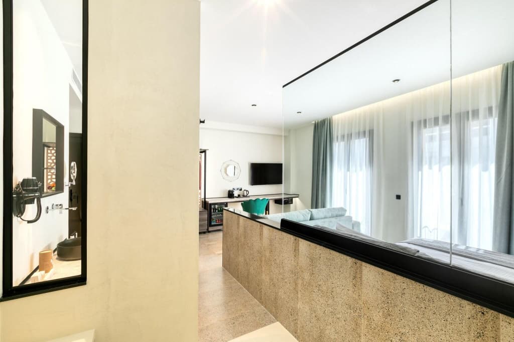 Athens Ivy Suites - photo 16