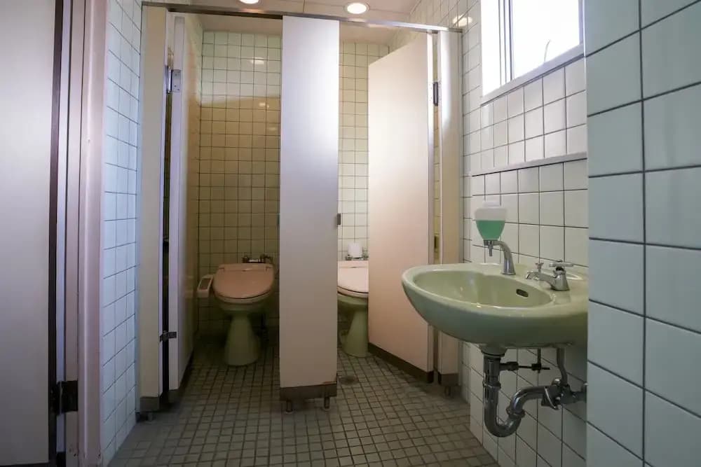 Capsule Inn Hamamatsucho - photo 18