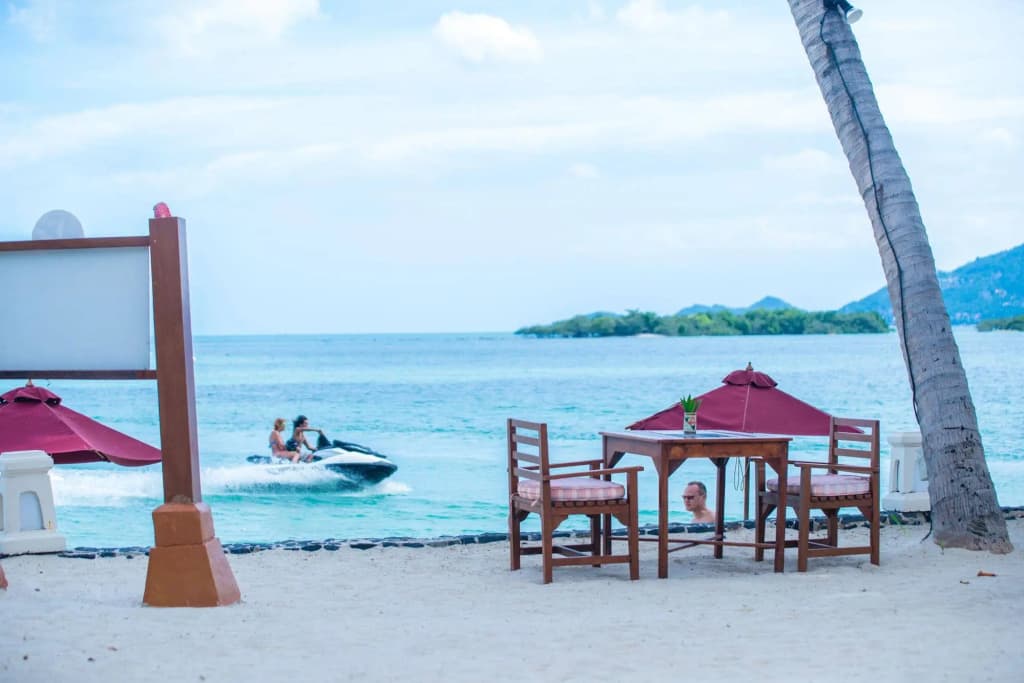 The Briza Beach Resort, Samui - photo 20