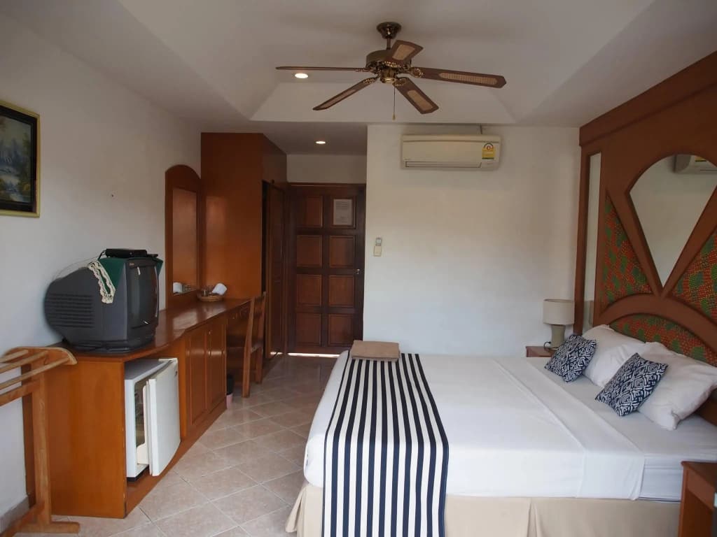 Waree's Guesthouse - photo 2