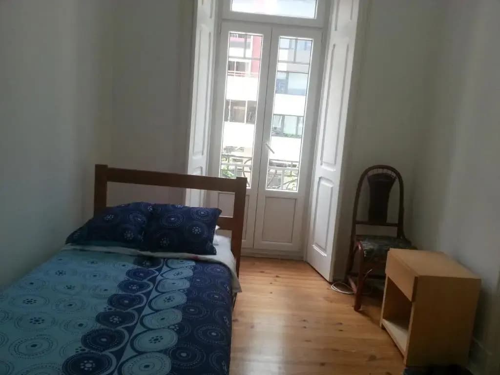 Lisbon Gambori Hostel - photo 3