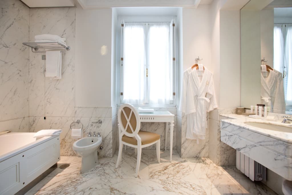 Hotel Majestic Roma - photo 8