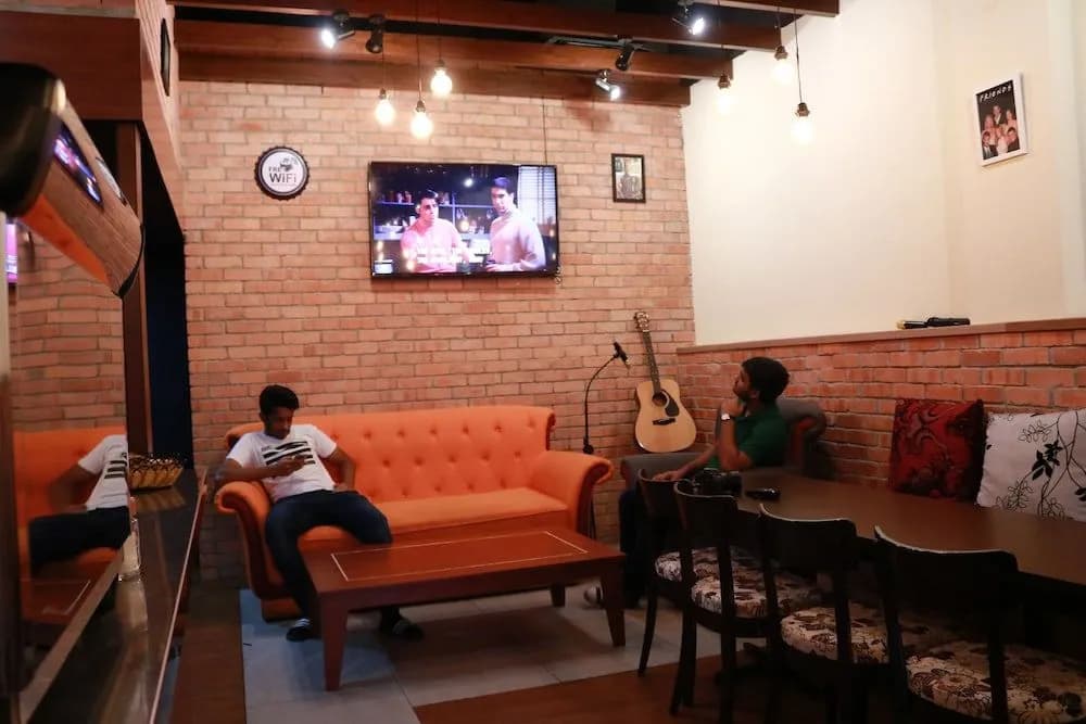 Friends Perk Hostel - photo 17