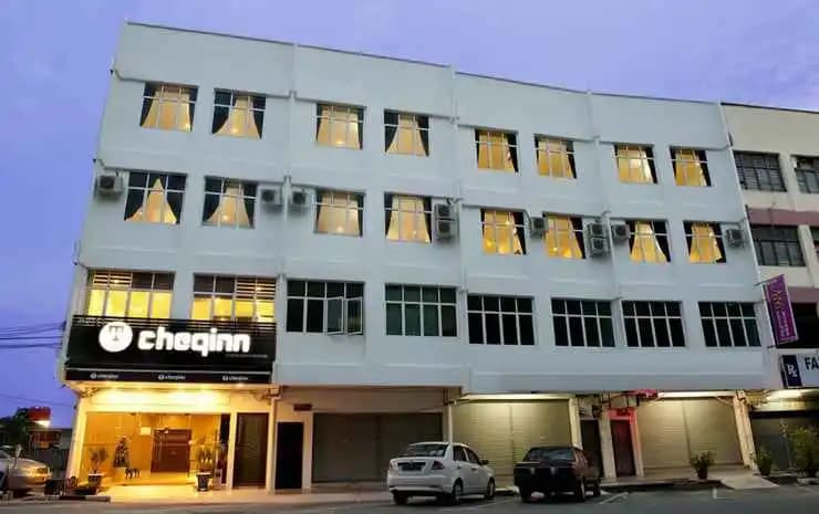 Hotel Cheqinn - main photo