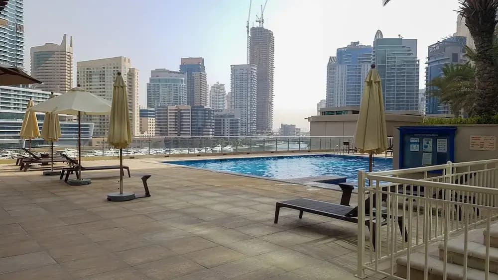 Chic 1BR Oasis in the Heart of Dubai Marina - photo 12