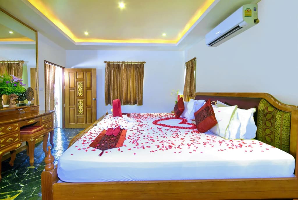 The Siam Residence Boutique Resort - photo 2