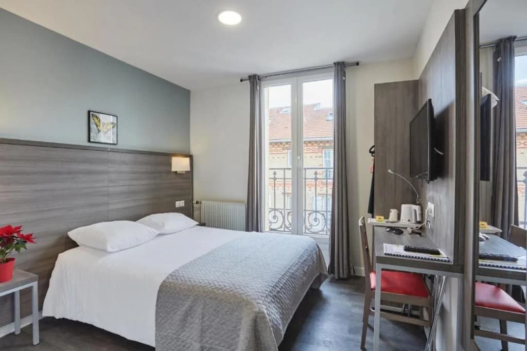 Huni Hotel - photo 2