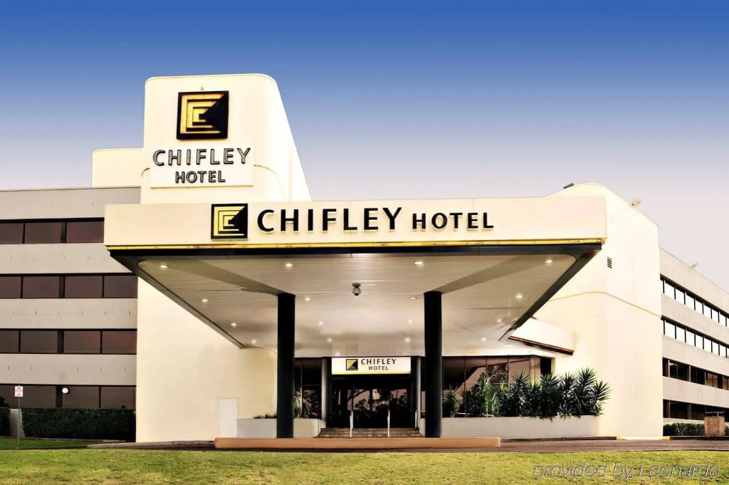 Mercure Penrith - photo 1