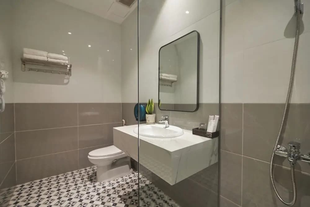 Bin Bin Hotel 9 - Near Tam Anh Hospital - photo 7